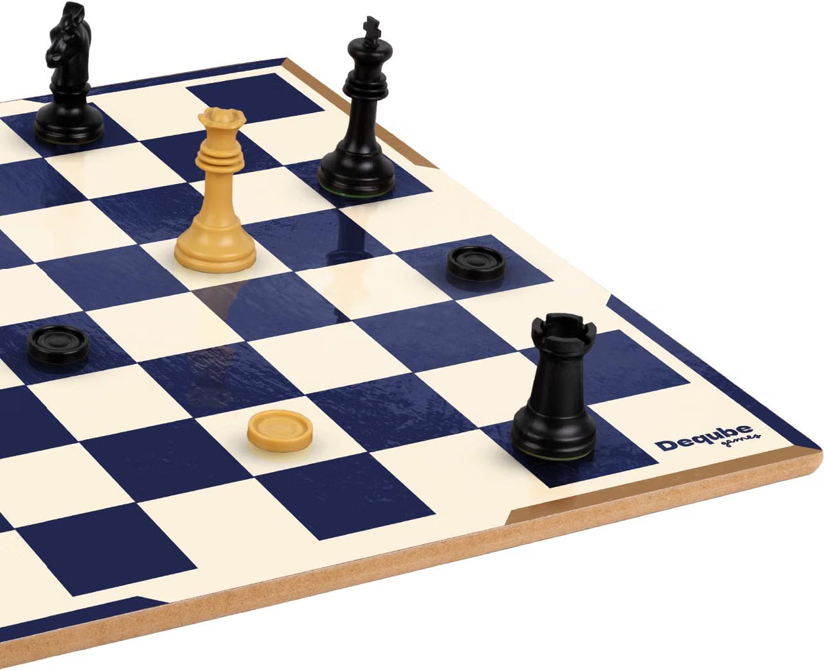 DEQUBE - Juego de Mesa - Ajedrez/Damas - con Accesorios - +7 años (943D00329)