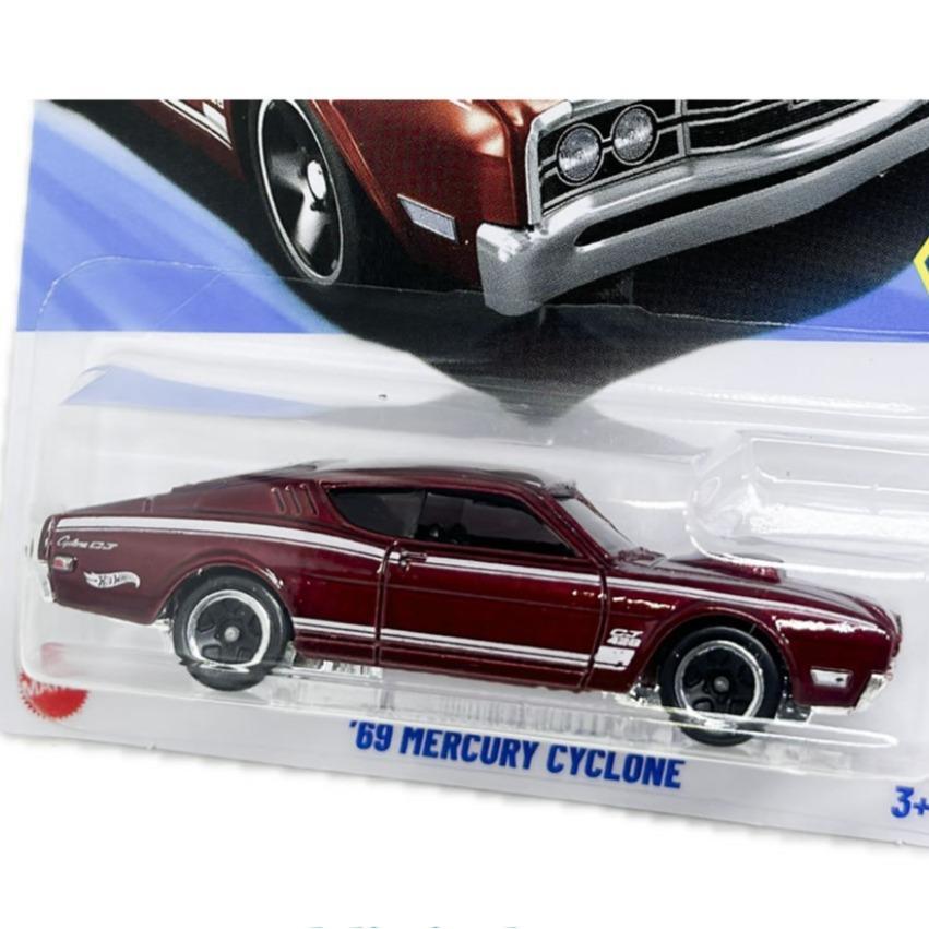 Hot Wheels - ´69 Mercury Cyclone - Muscle Mania 2/10 - HYY61 - Short Card - Ford - Rojo oscuro - Mattel 2025-1:64